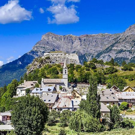 L'Auberge Saint-Vincent-les-Forts Ngoại thất bức ảnh
